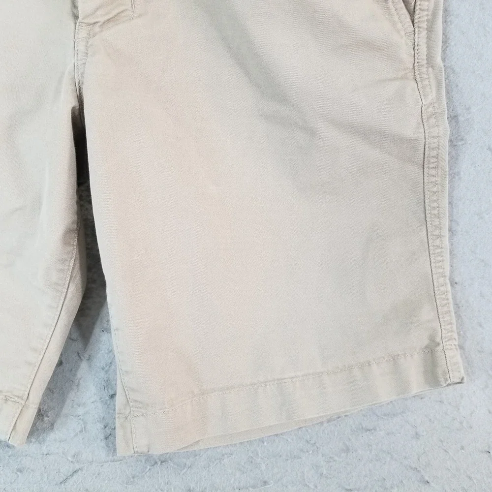 The North Face shorts men's 32 x 10 beige flex stretch outdoor hiking adventure